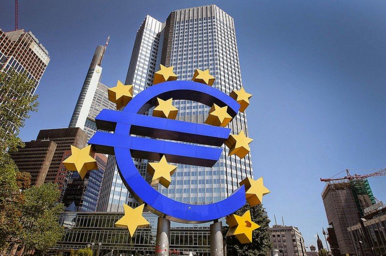 Ποια Νέα Μέτρα Στήριξης Πιθανόν να Συζητήσει Σήμερα η ΕΚΤ.